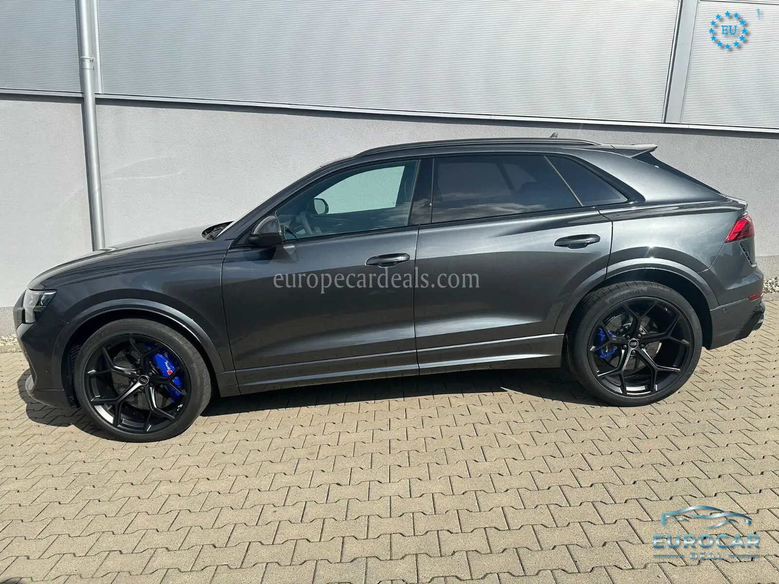 Audi RSQ8