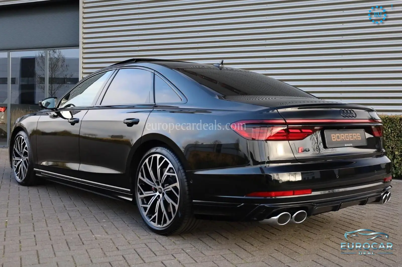 Audi S8