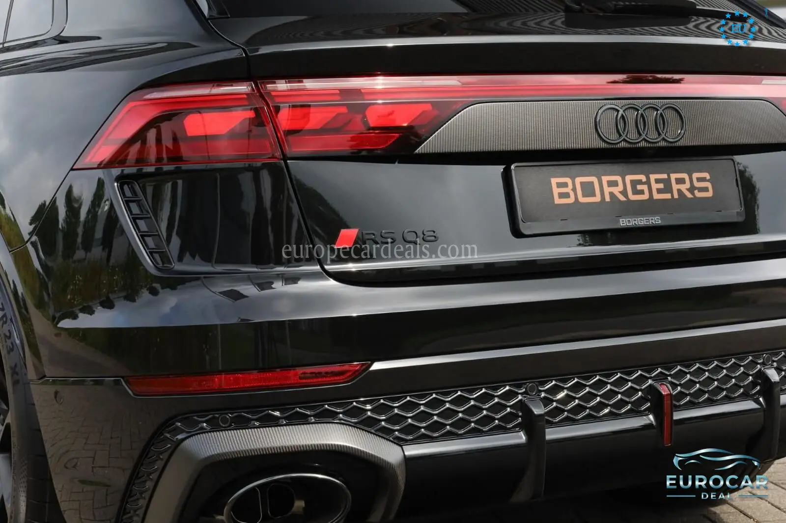 Audi RSQ8