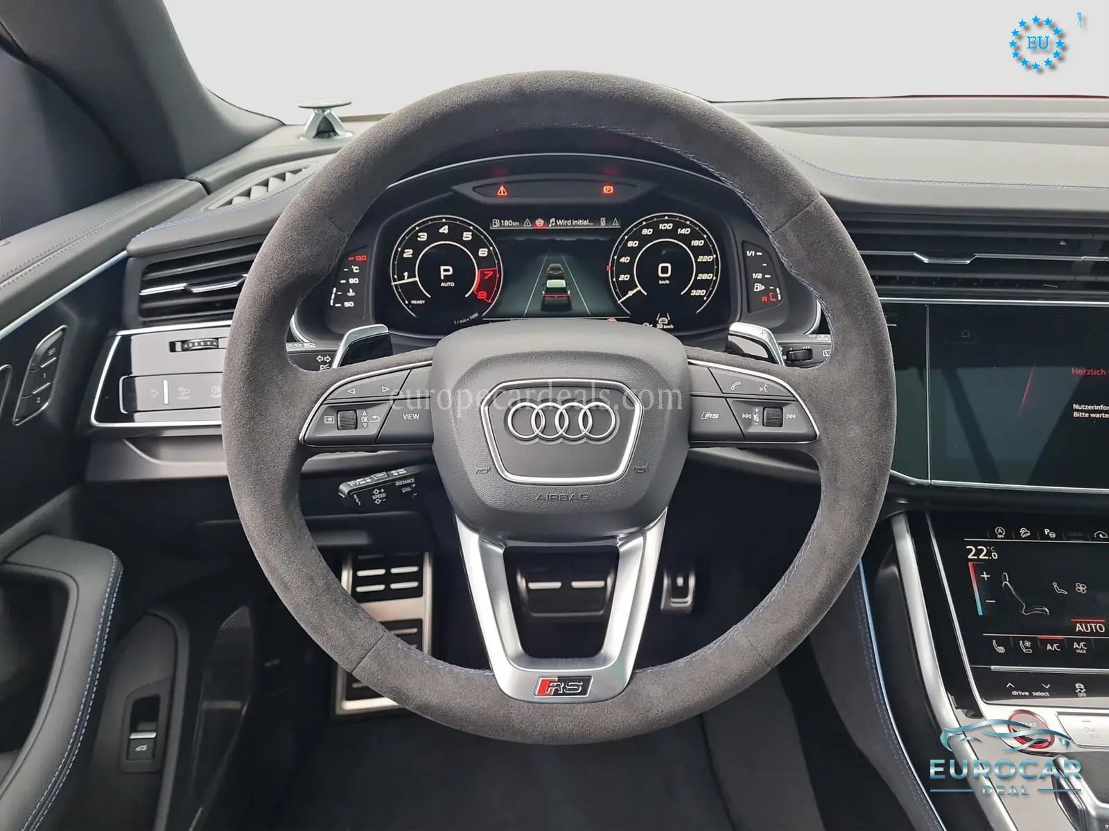Audi RSQ8