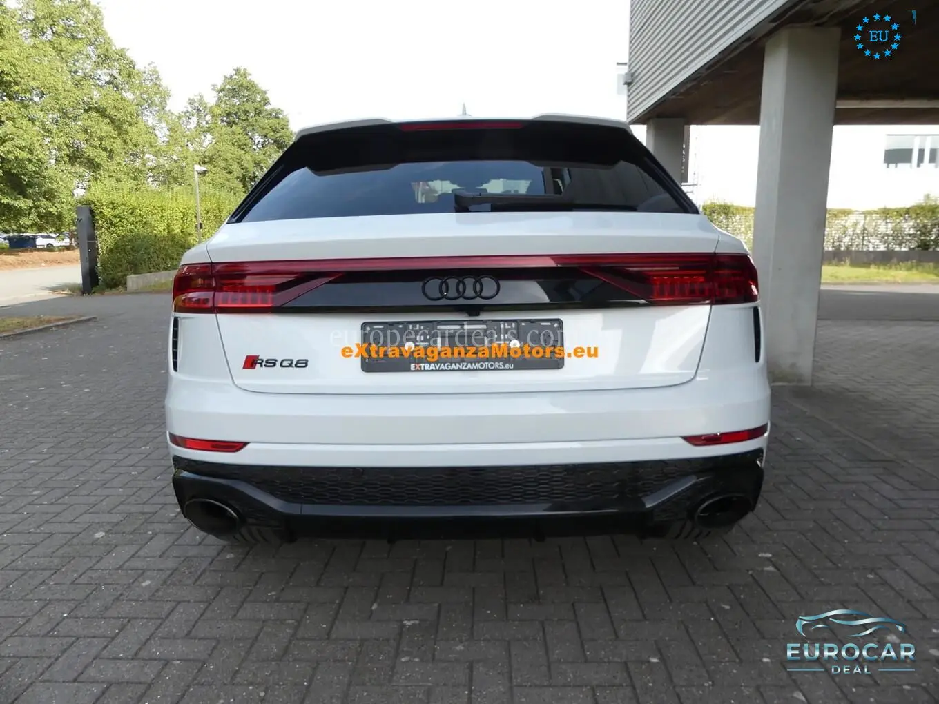 Audi RSQ8