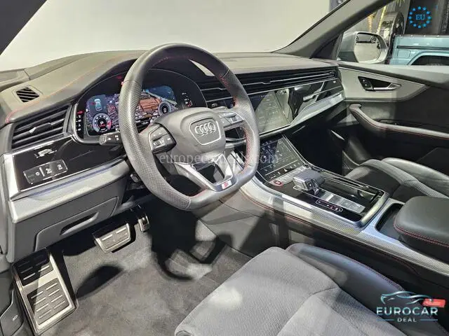 Audi SQ8