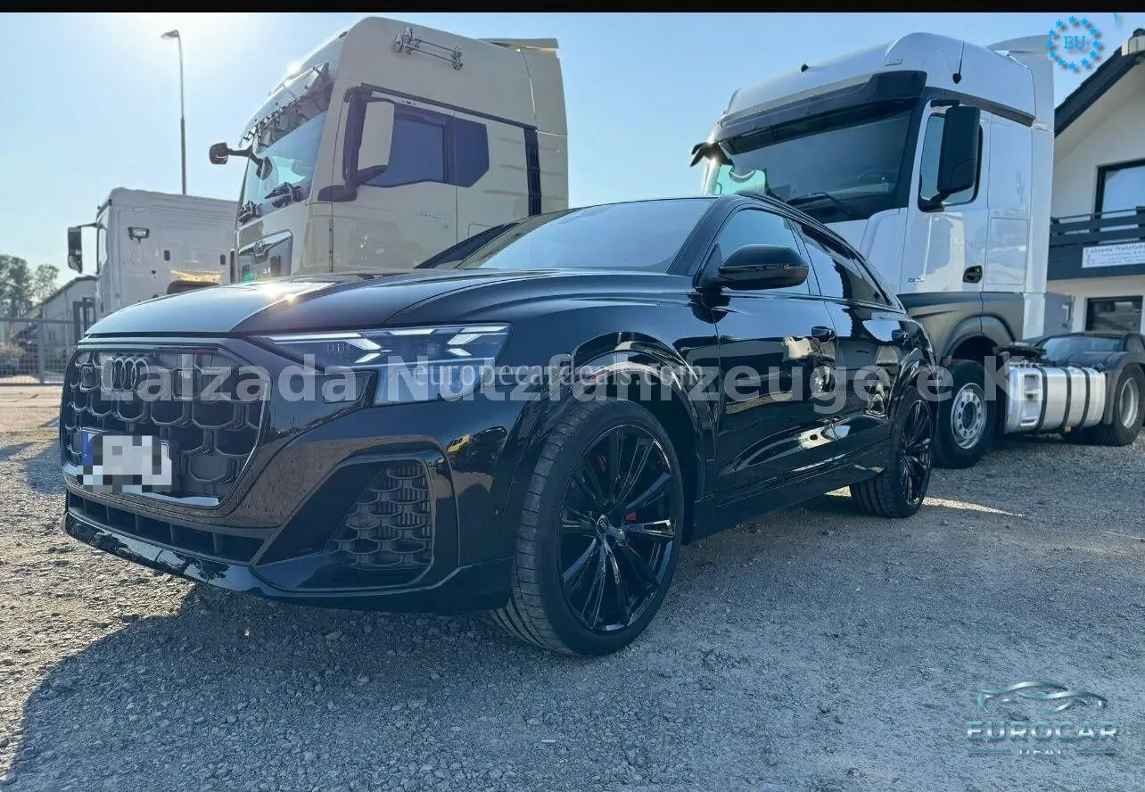 Audi SQ8