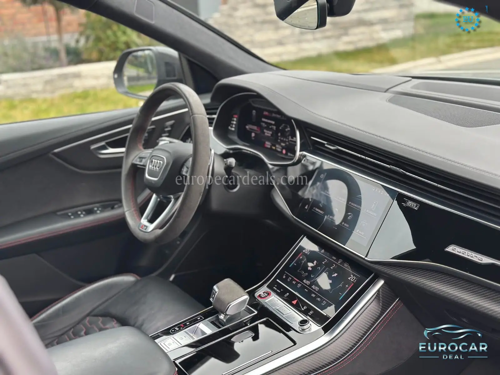 Audi RSQ8
