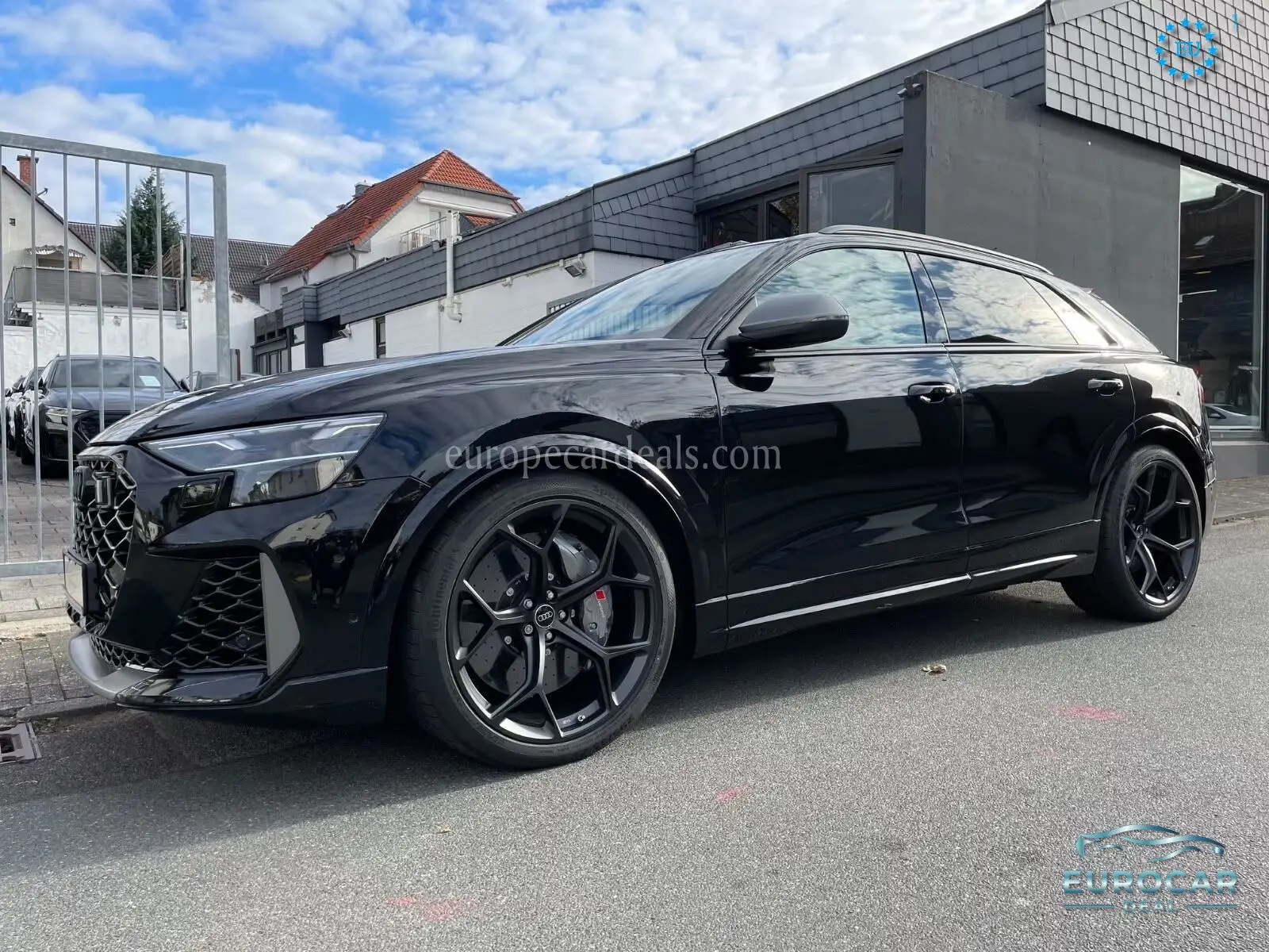 Audi RSQ8