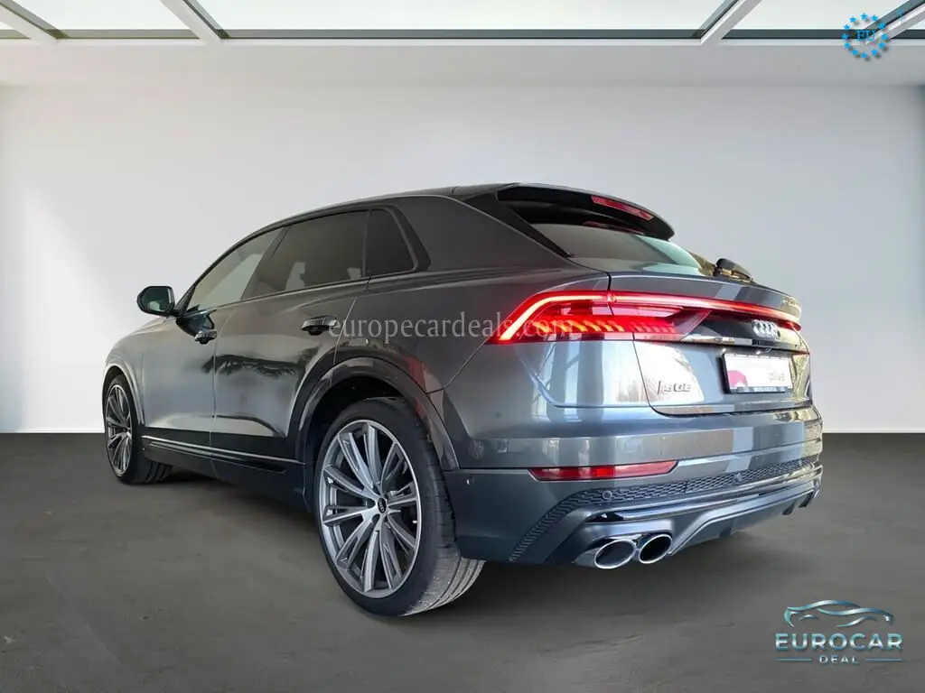 Audi SQ8