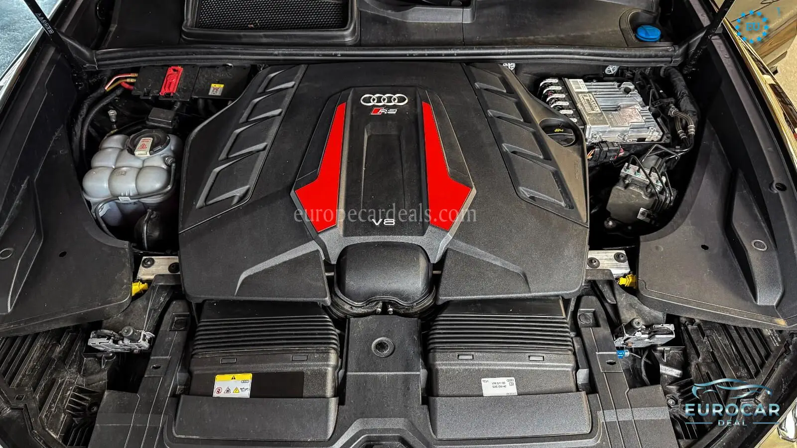Audi RSQ8