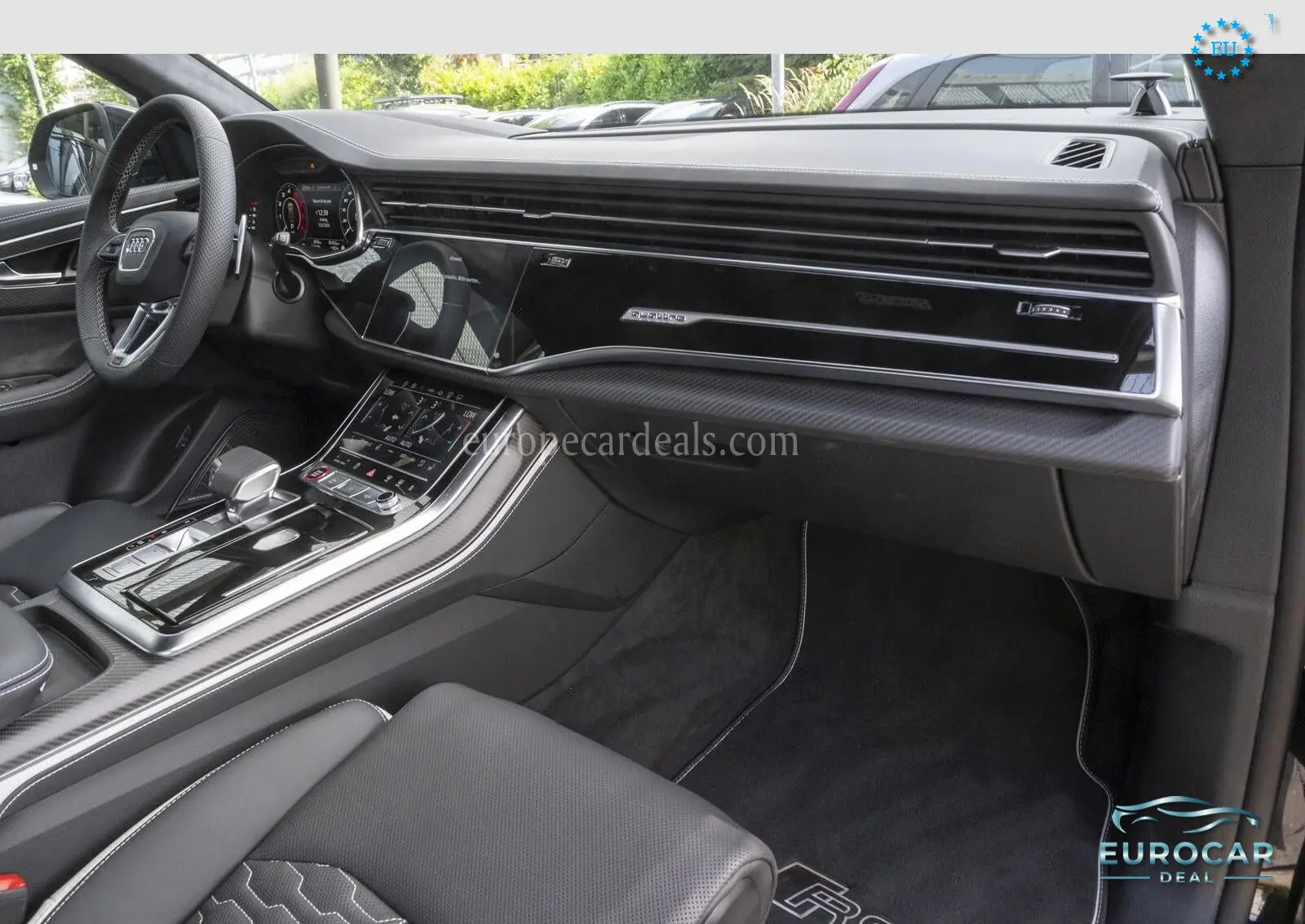 Audi RSQ8