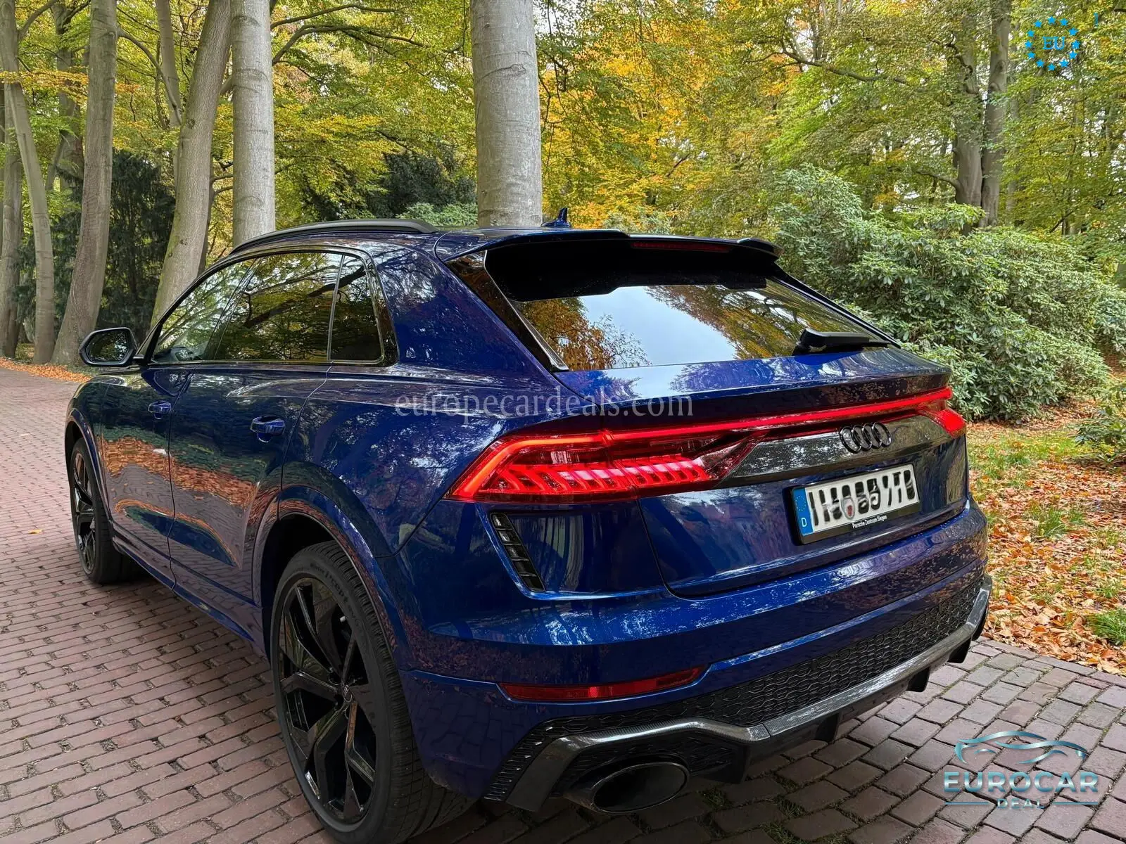 Audi RSQ8