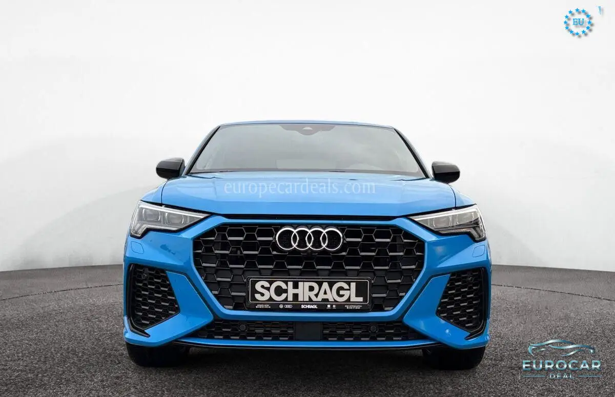 Audi RSQ3