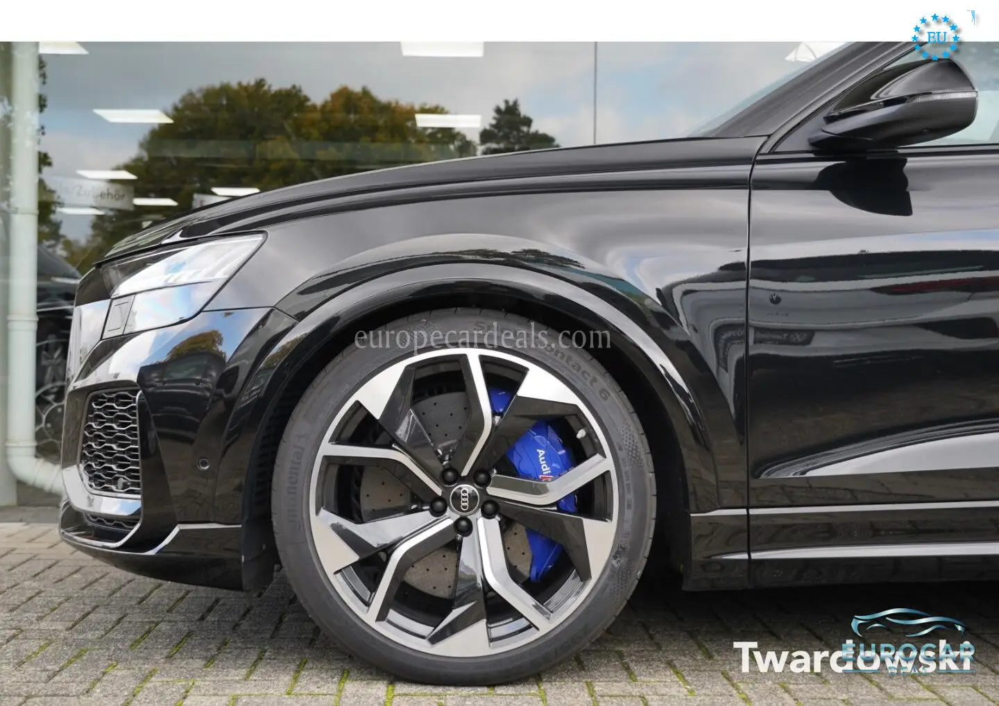 Audi RSQ8