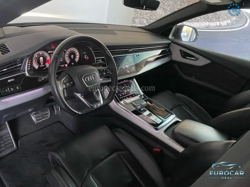Audi SQ8
