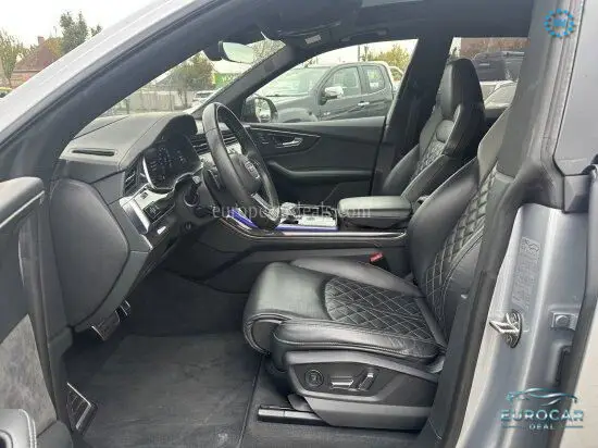 Audi SQ8