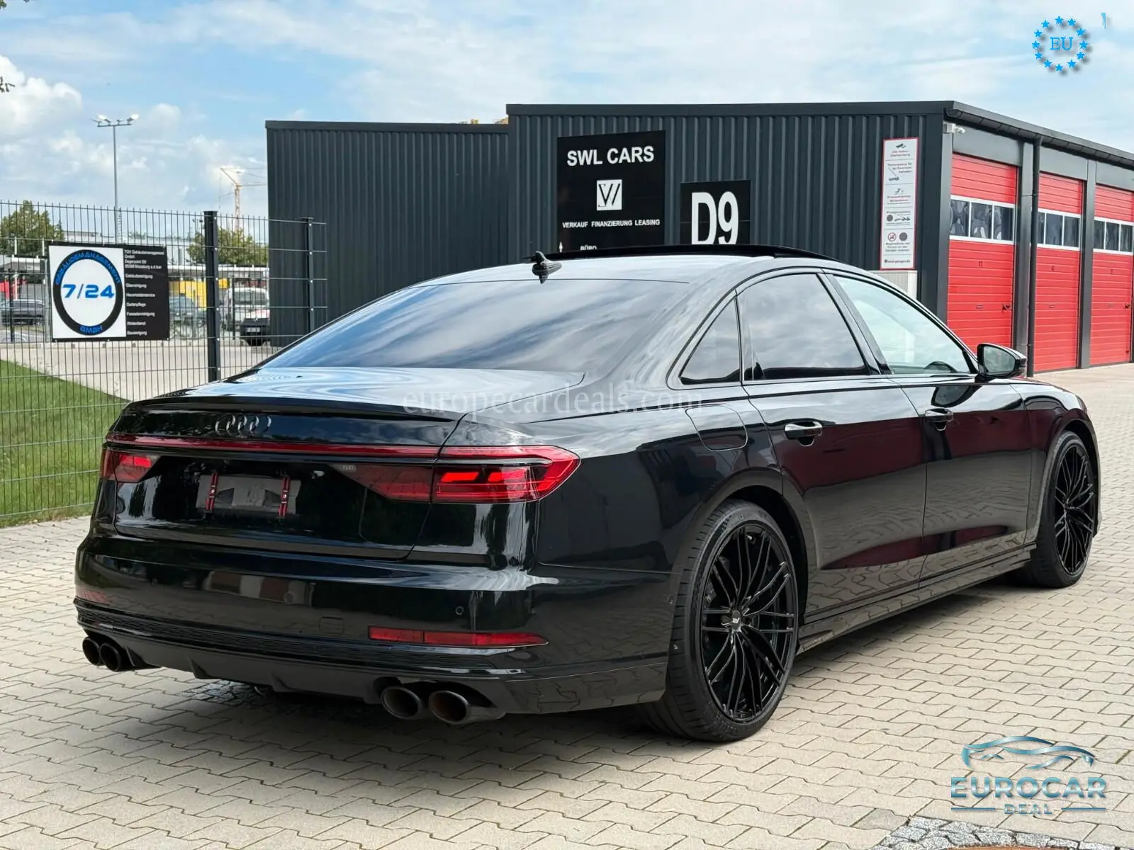 Audi S8