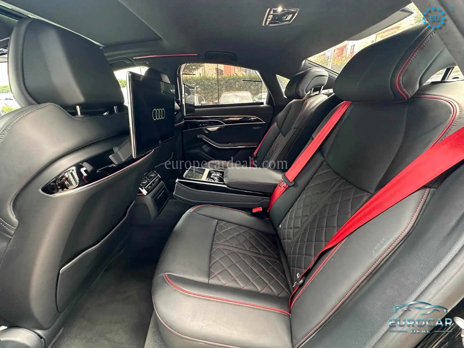 Audi S8