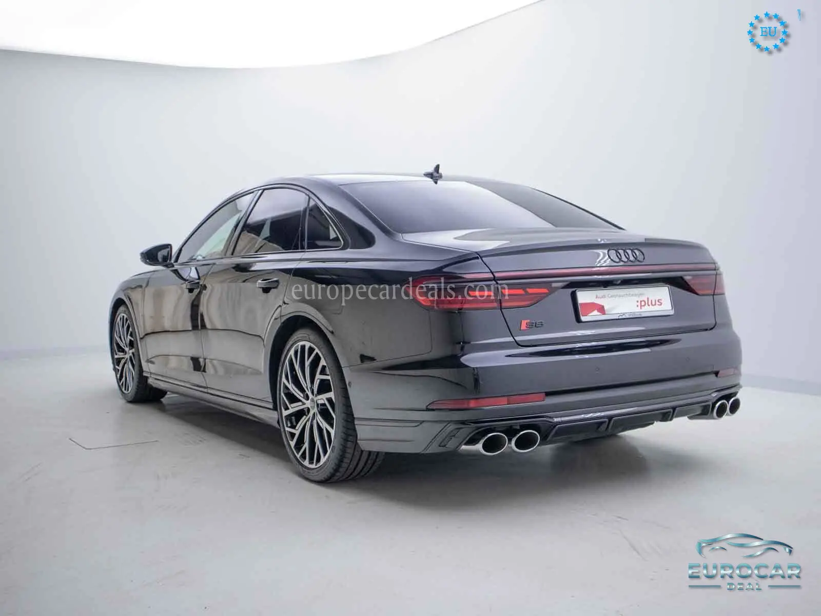 Audi S8