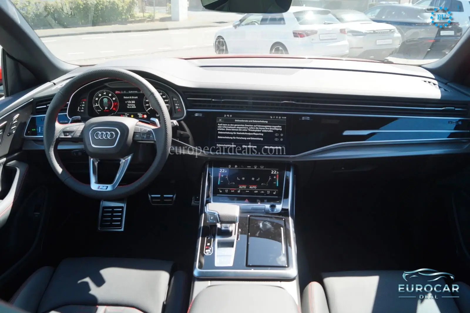Audi RSQ8