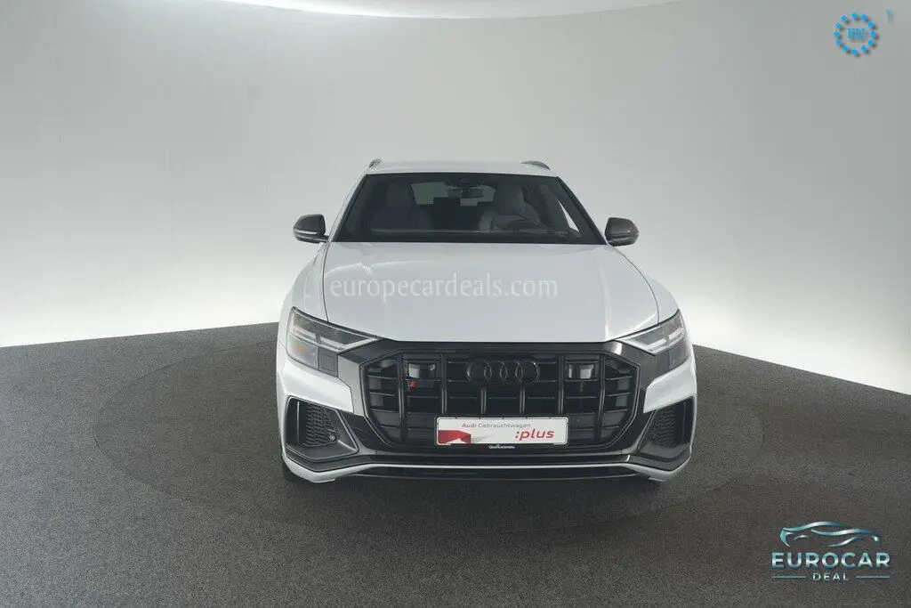 Audi SQ8