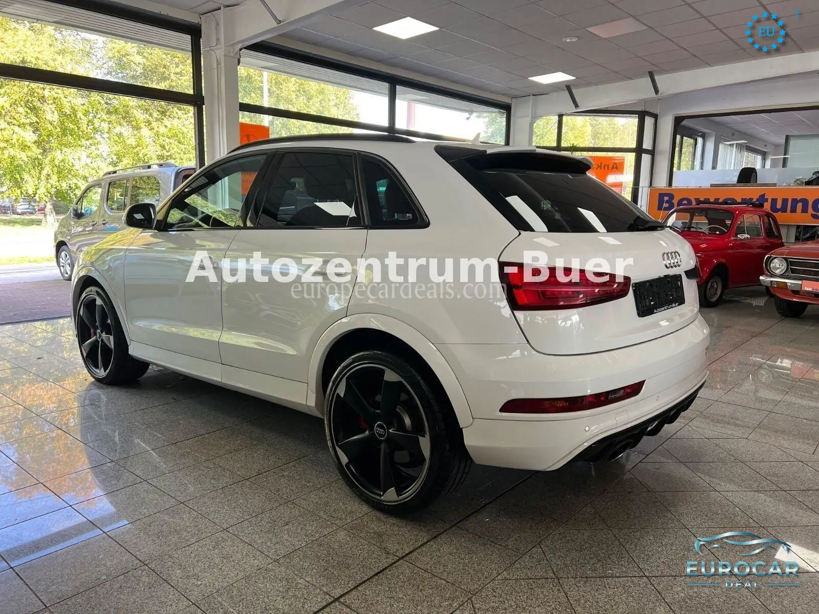 Audi RSQ3