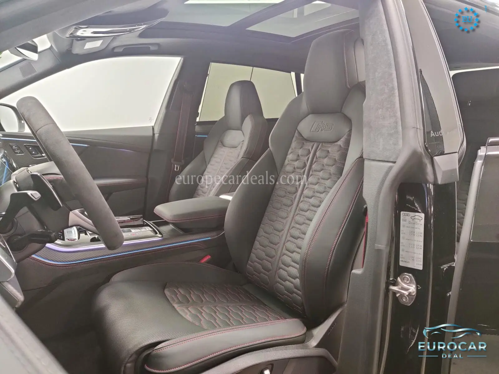 Audi RSQ8