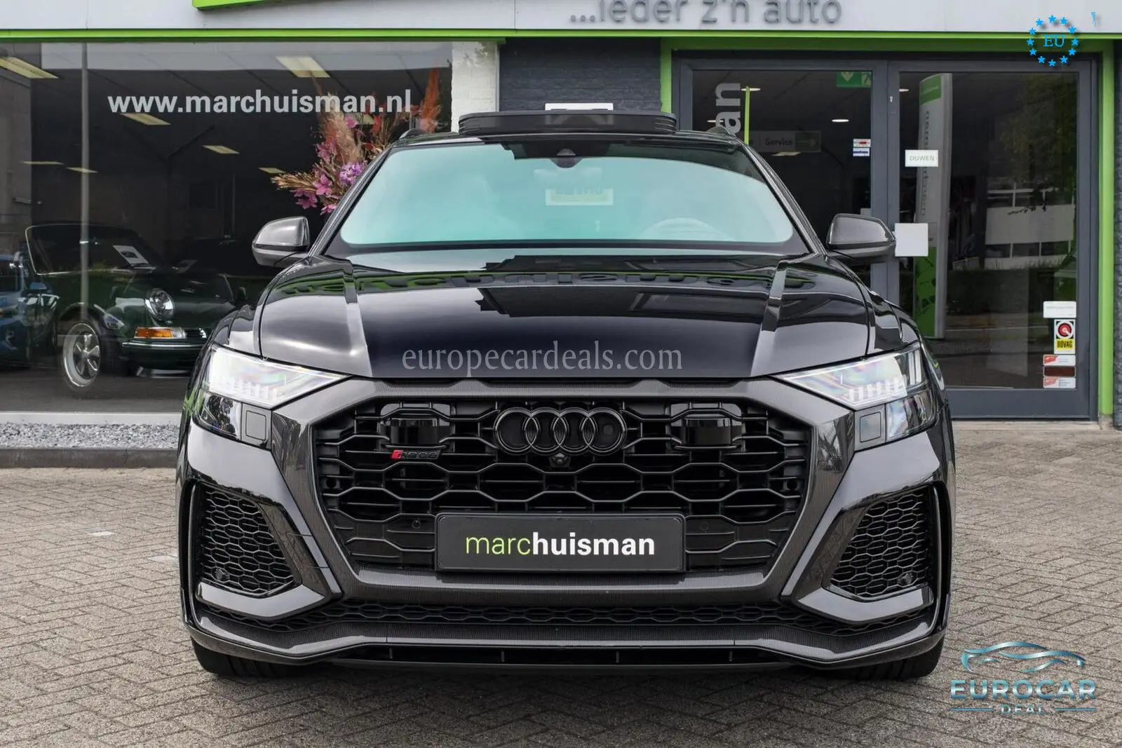 Audi RSQ8