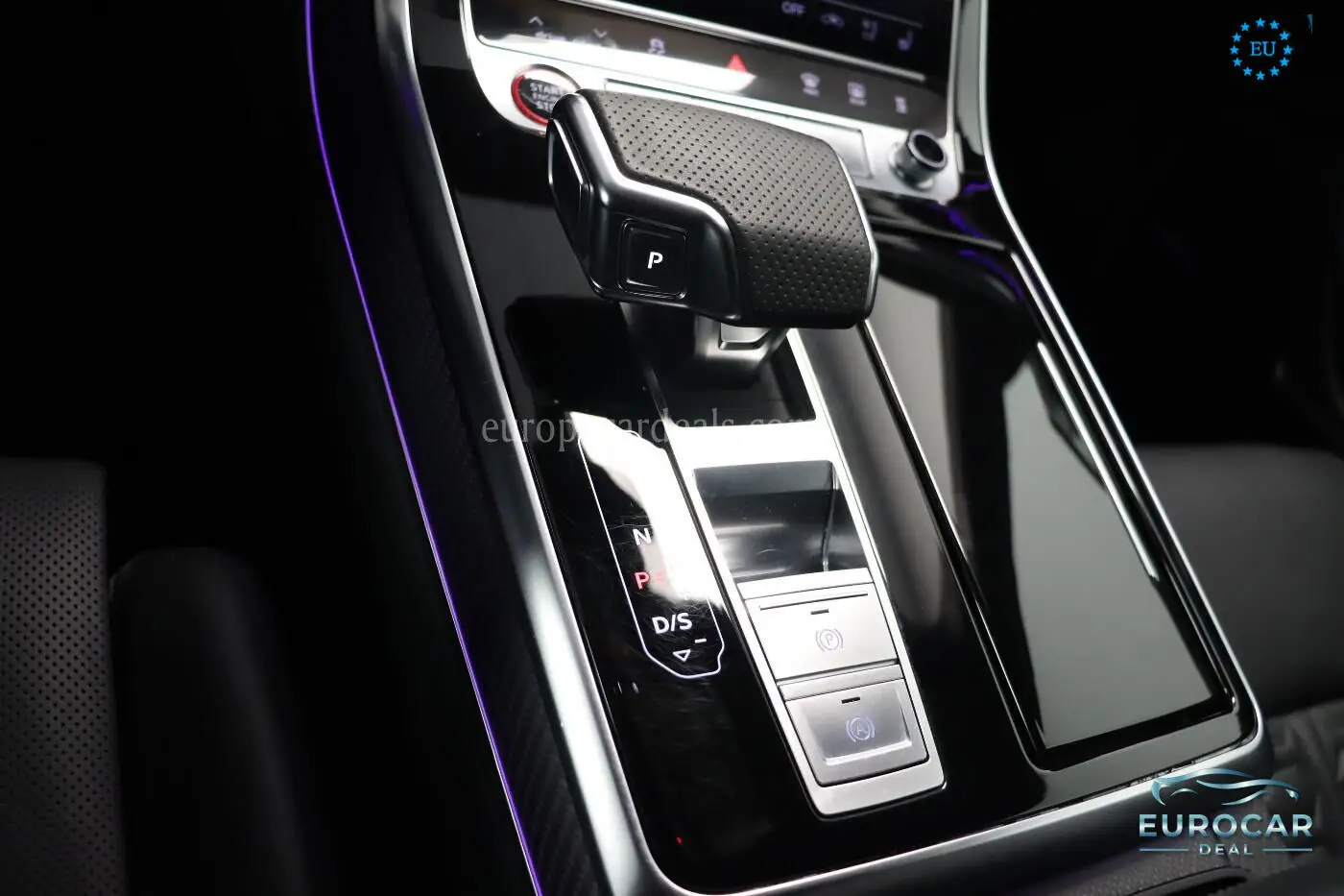 Audi RSQ8