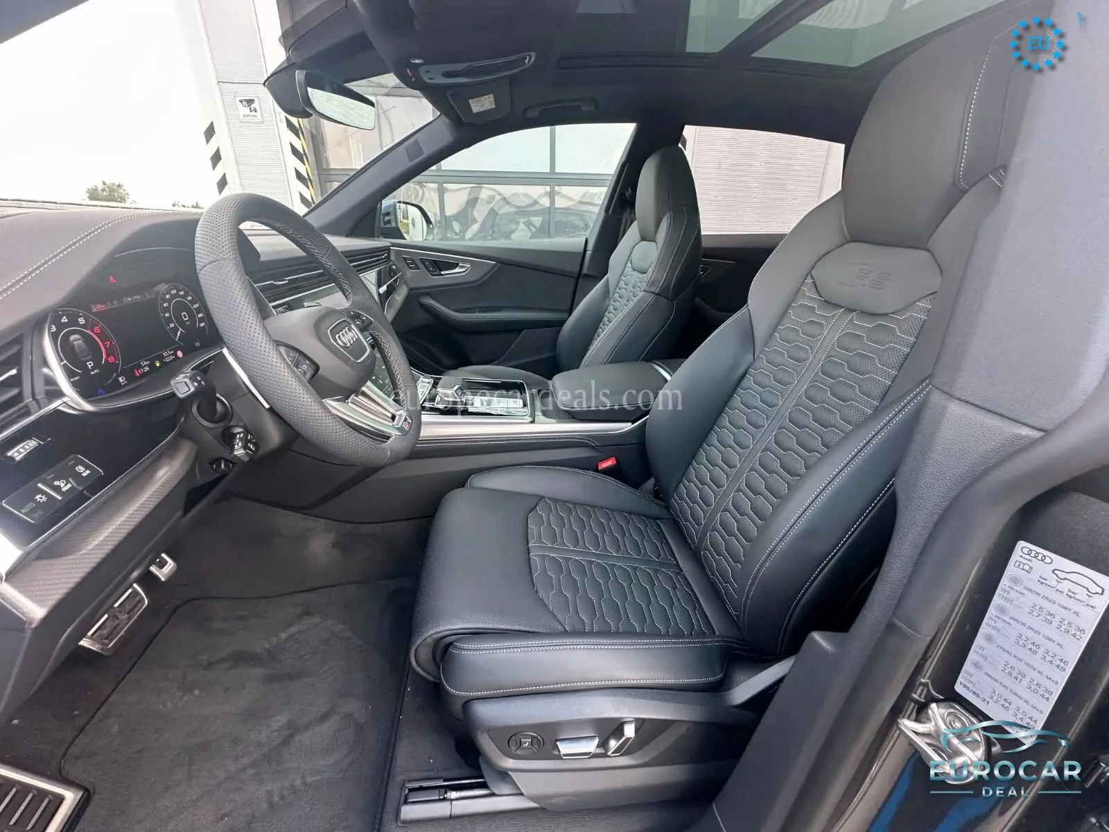 Audi RSQ8