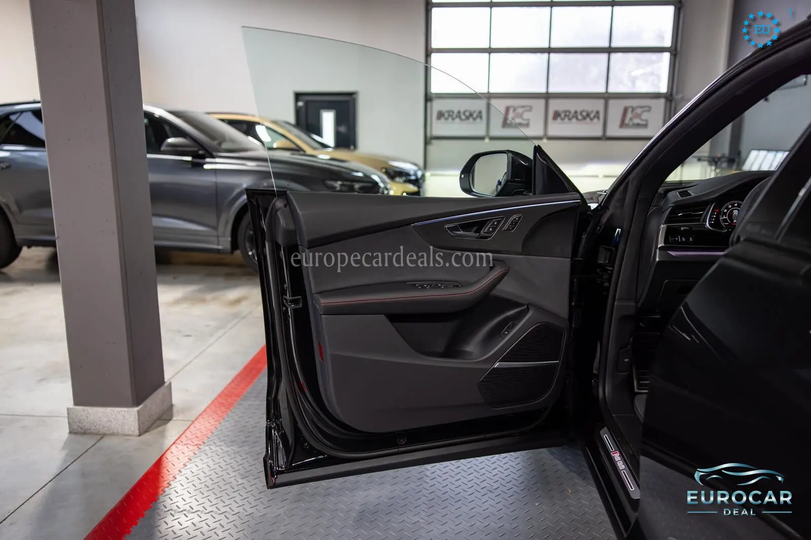 Audi RSQ8