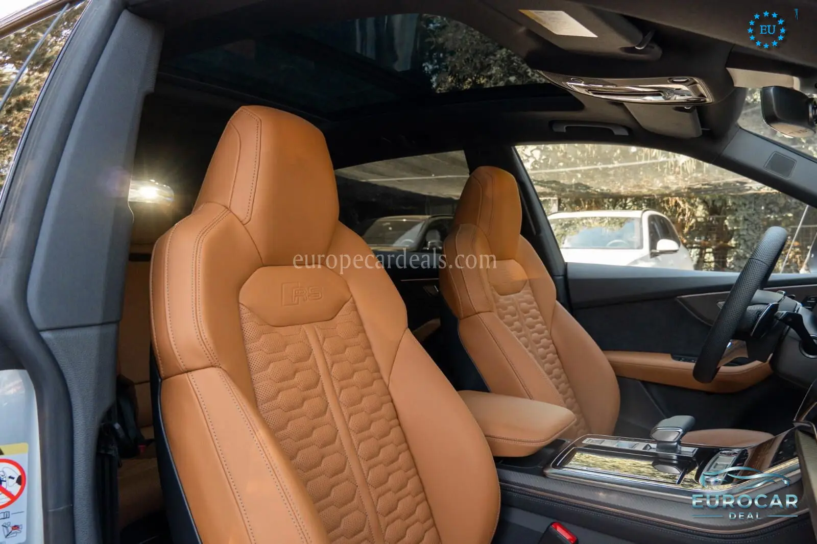 Audi RSQ8