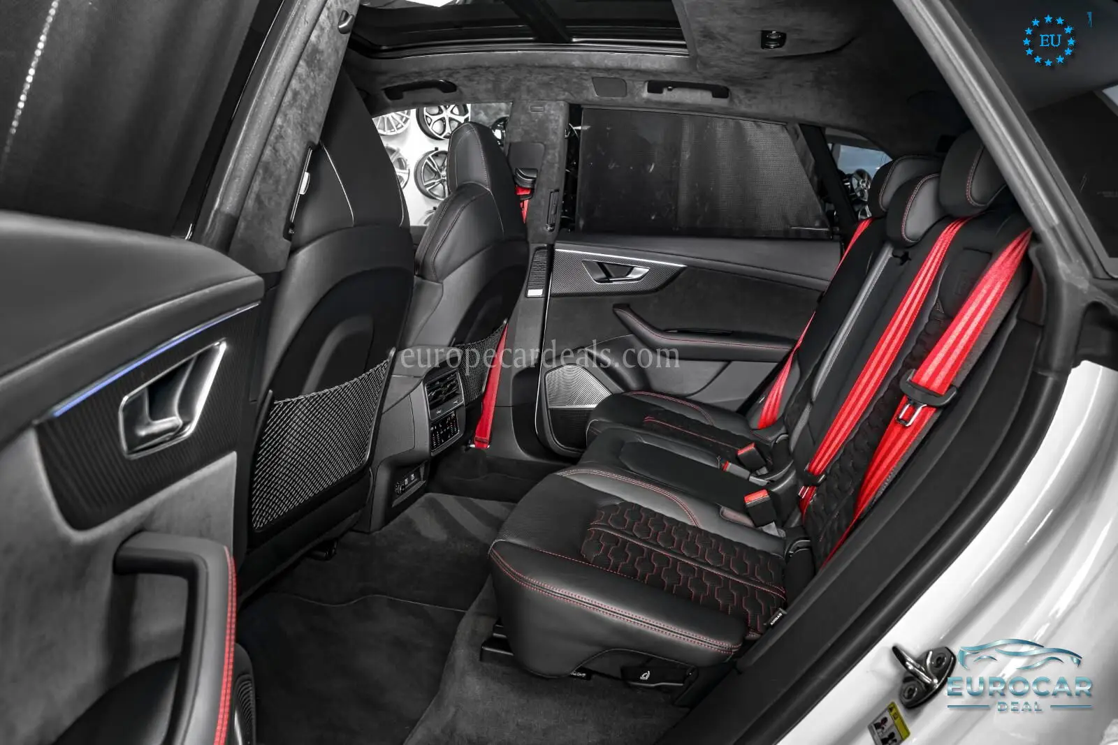 Audi RSQ8