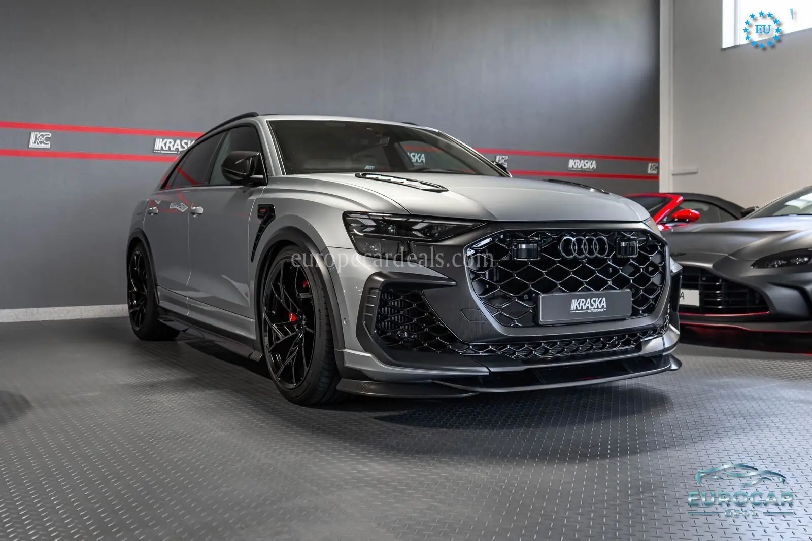 Audi RSQ8