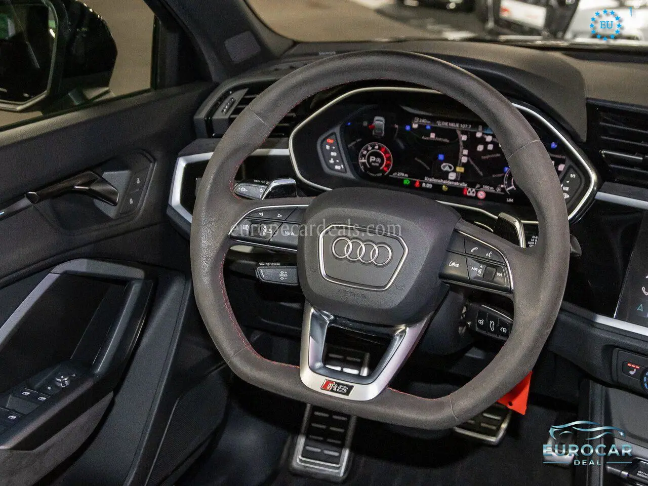 Audi RSQ3