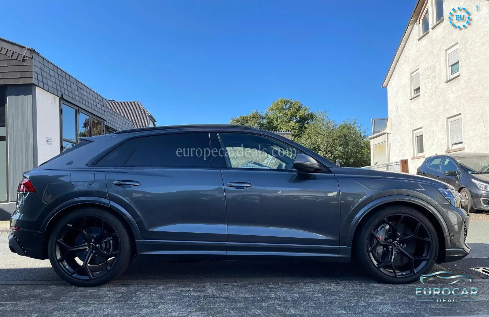 Audi RSQ8