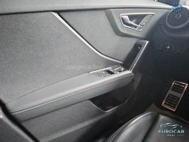 Audi SQ2