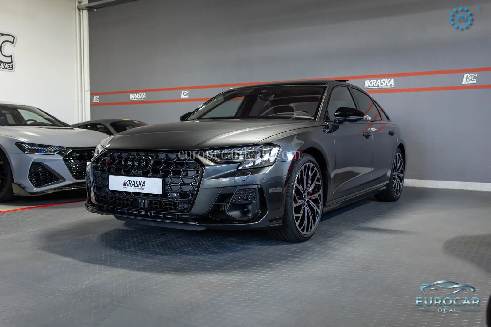Audi S8