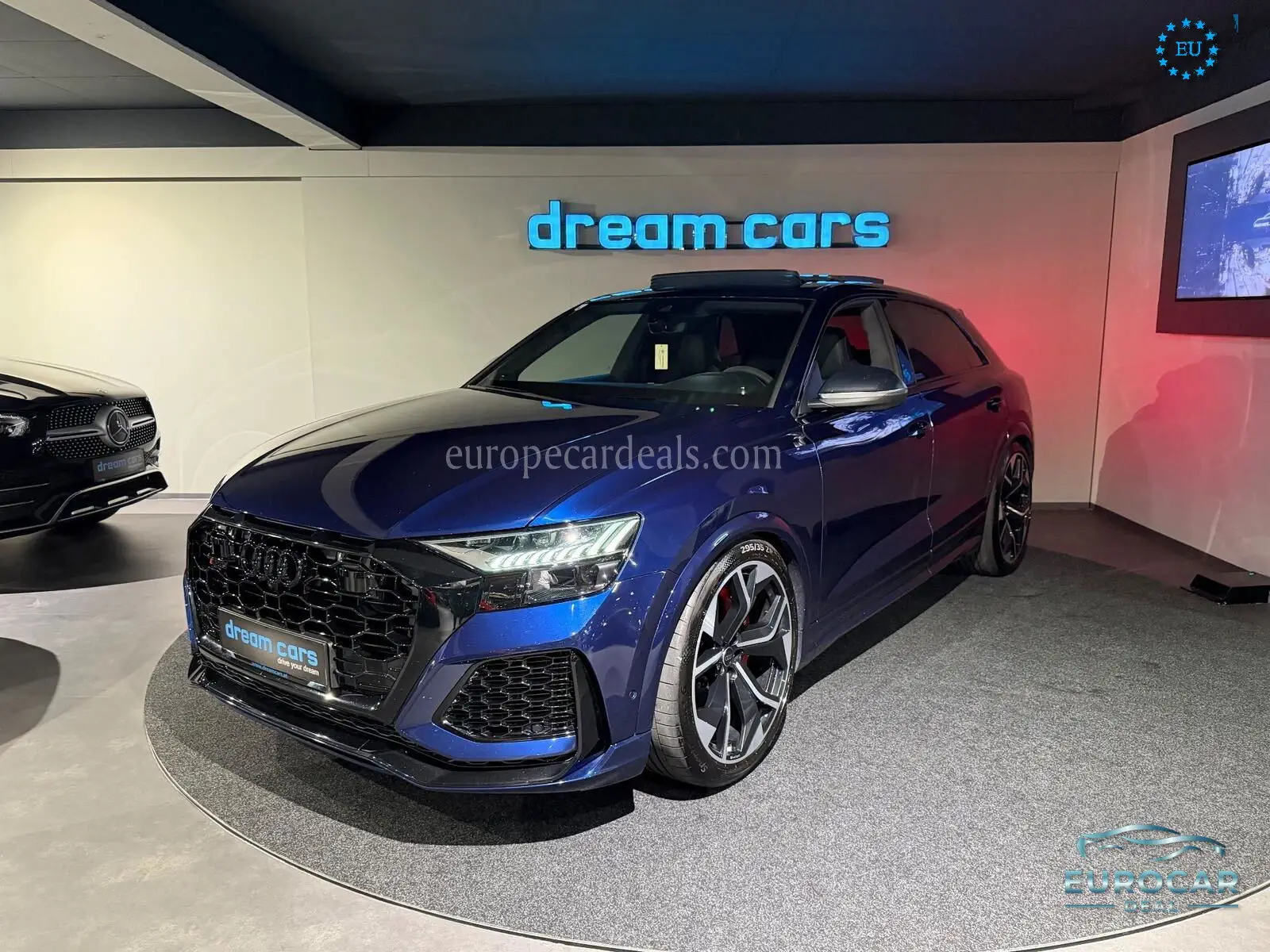 Audi RSQ8