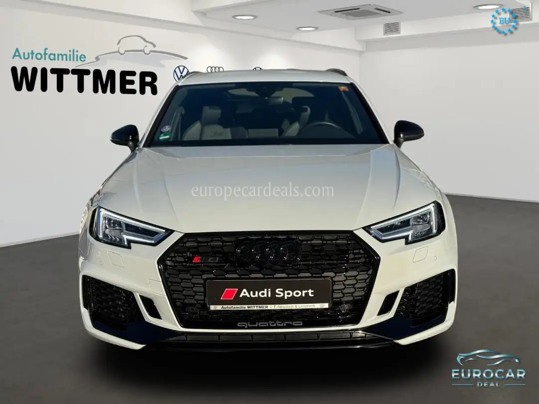 Audi RS4