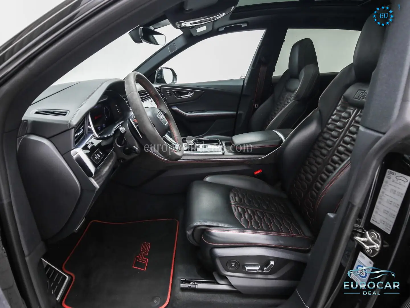 Audi RSQ8