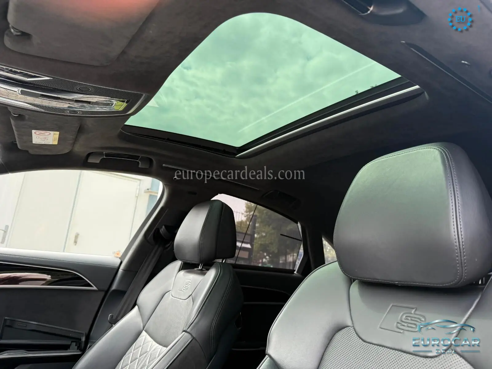 Audi S8