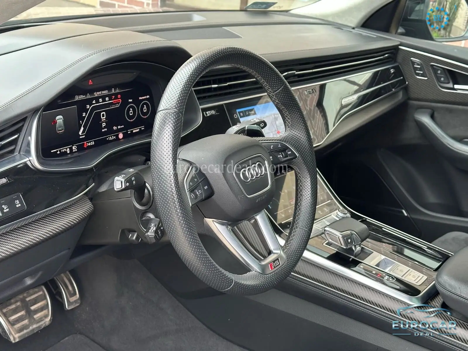 Audi RSQ8