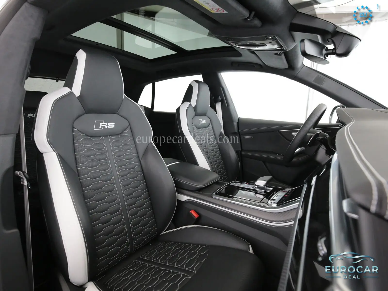 Audi RSQ8