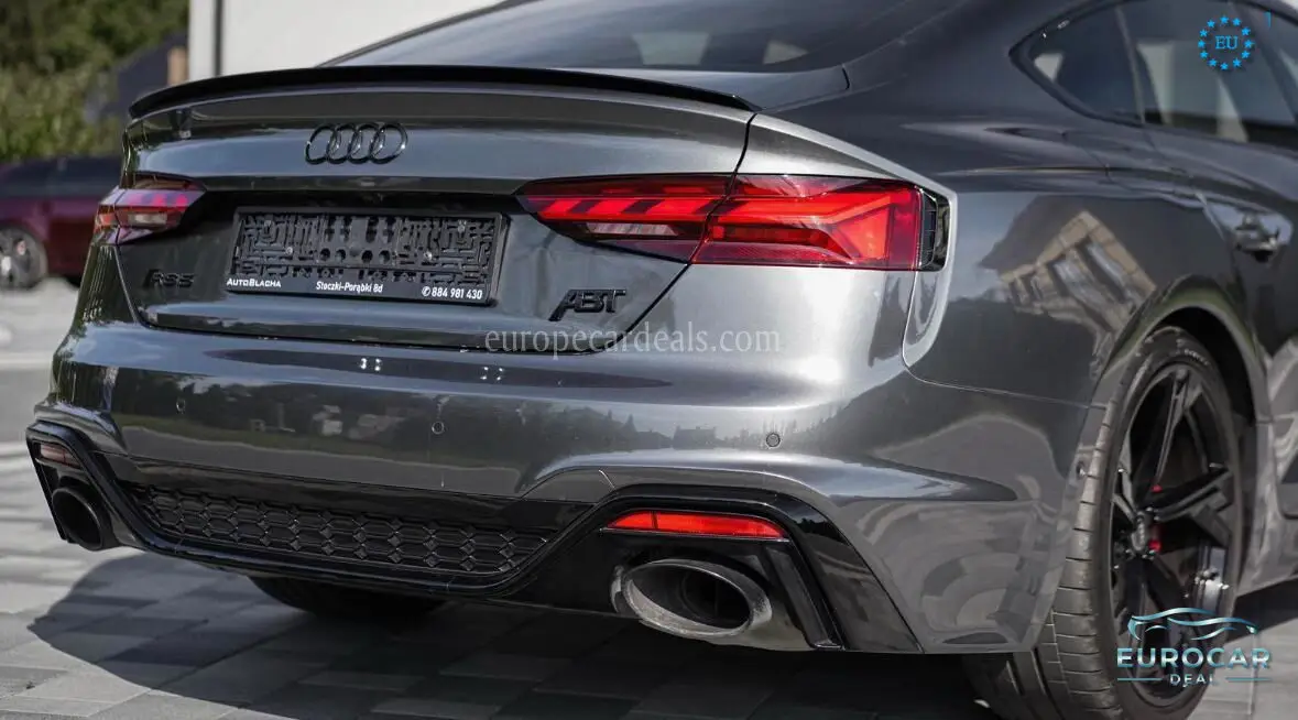 Audi RS5