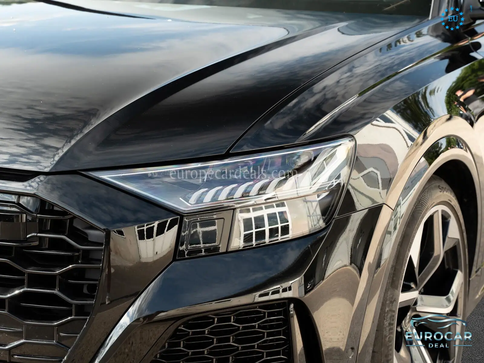 Audi RSQ8