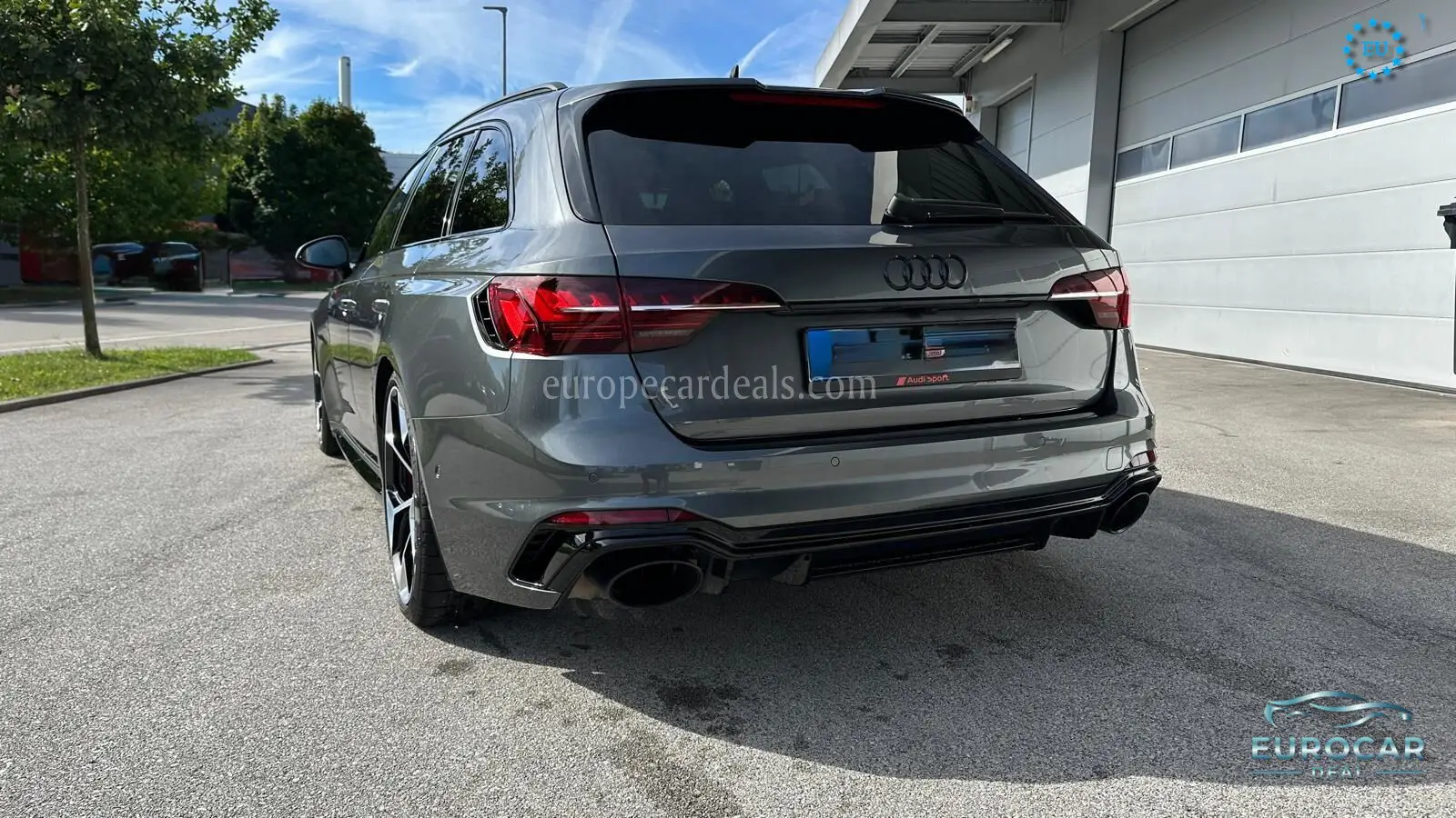 Audi RS4