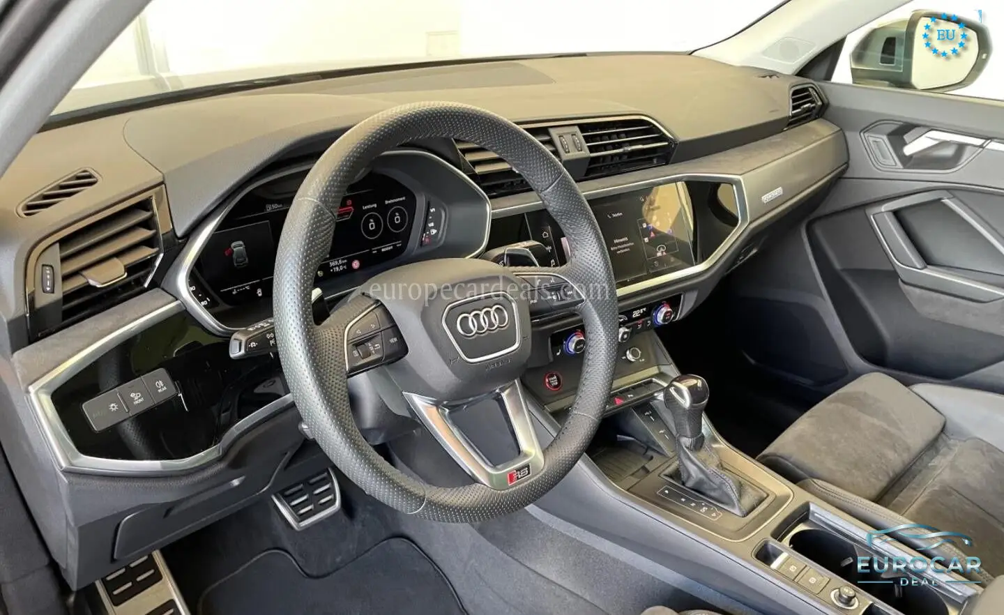 Audi RSQ3