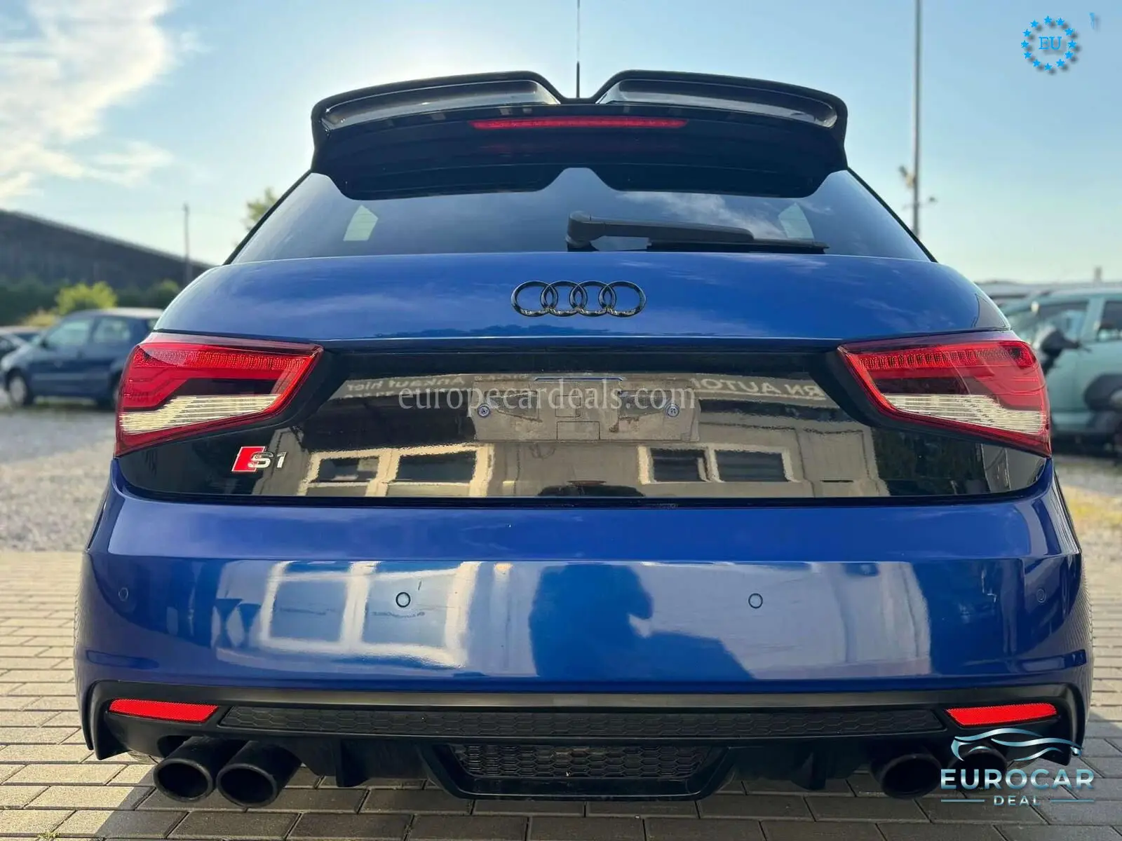 Audi S1