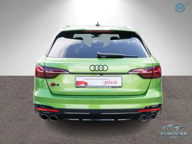 Audi S4
