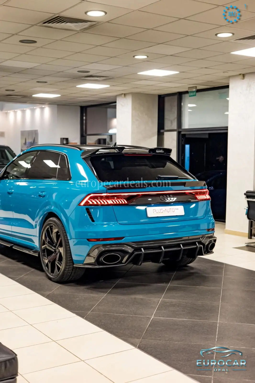 Audi RSQ8