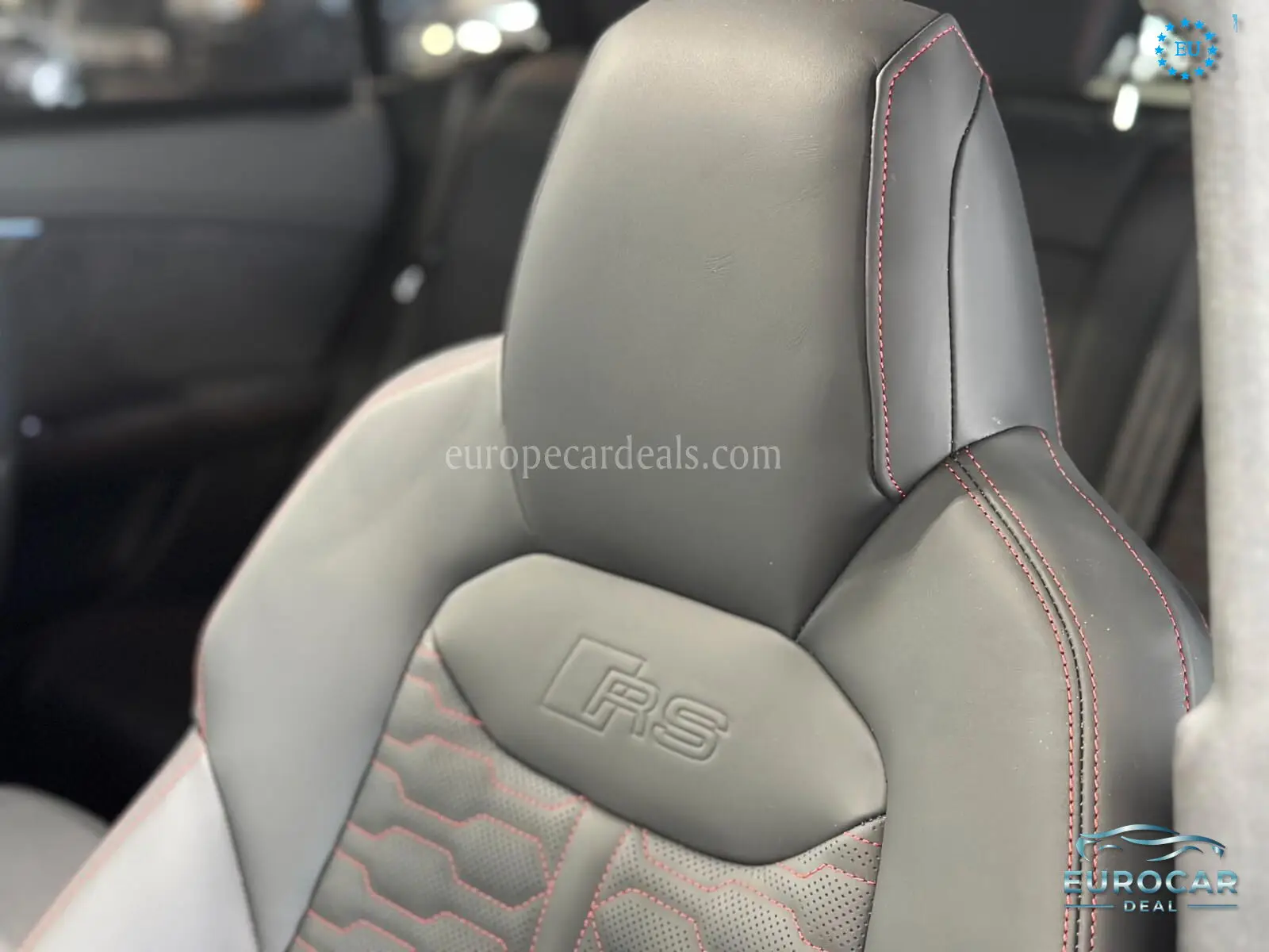 Audi RSQ8
