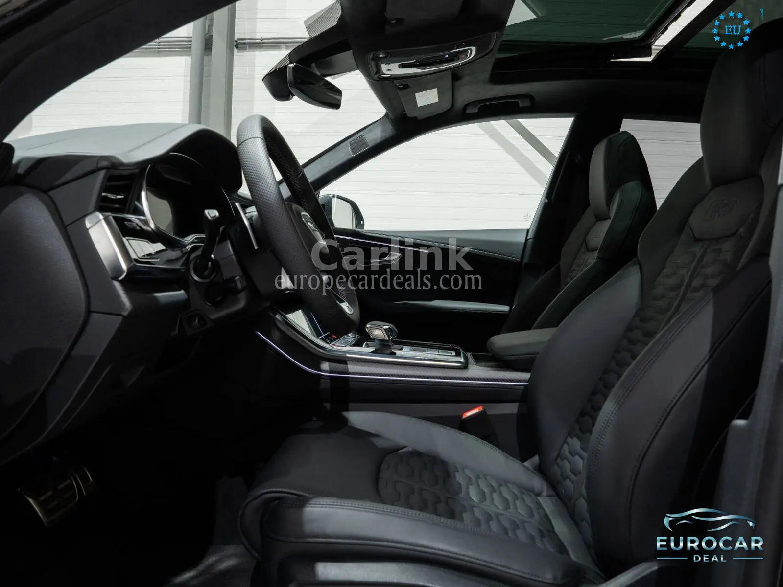 Audi RSQ8